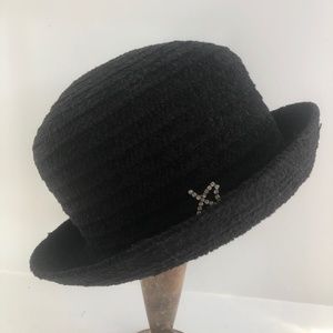 Betmar New York Black Chenille Hat
